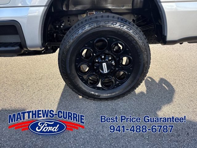 Certified 2024 Ford F250 Lariat w/ Lariat Ultimate Package AWD/4WD image 17