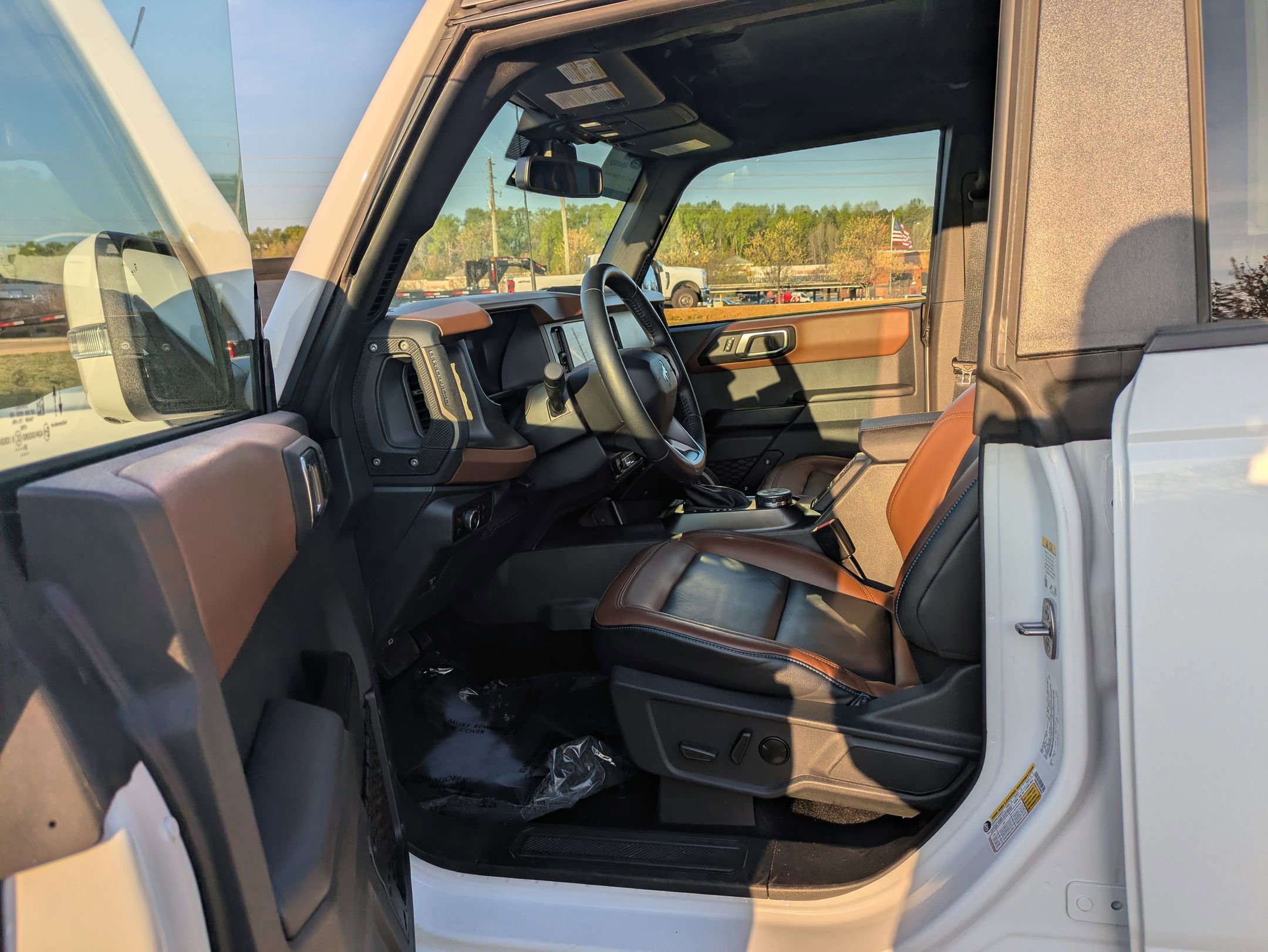 Certified 2024 Ford Bronco Outer Banks image 14