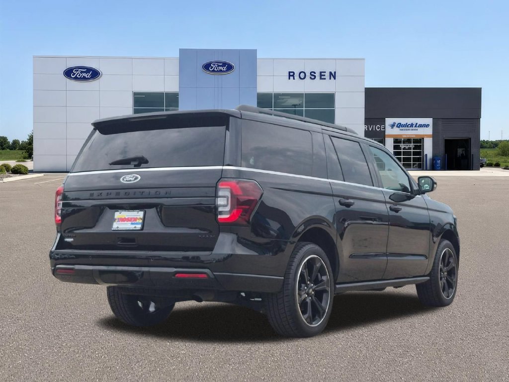 Certified 2022 Ford Expedition Max Limited AWD/4WD image 3