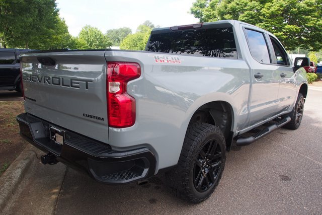 Used 2024 Chevrolet Silverado 1500 Custom Trail Boss w/ LPO, Dark Essentials Package AWD/4WD image 7