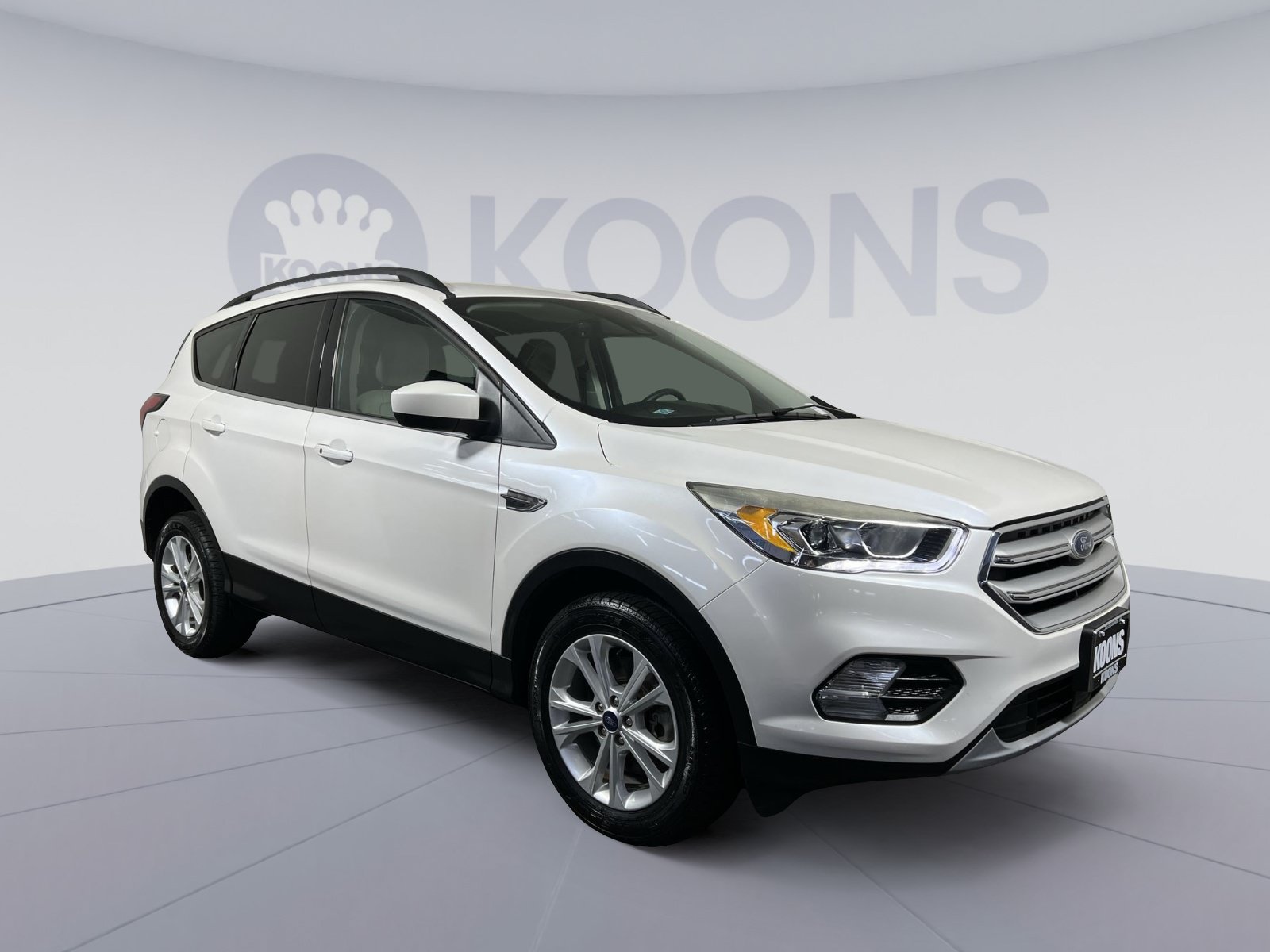 Certified 2019 Ford Escape SEL AWD/4WD image 2