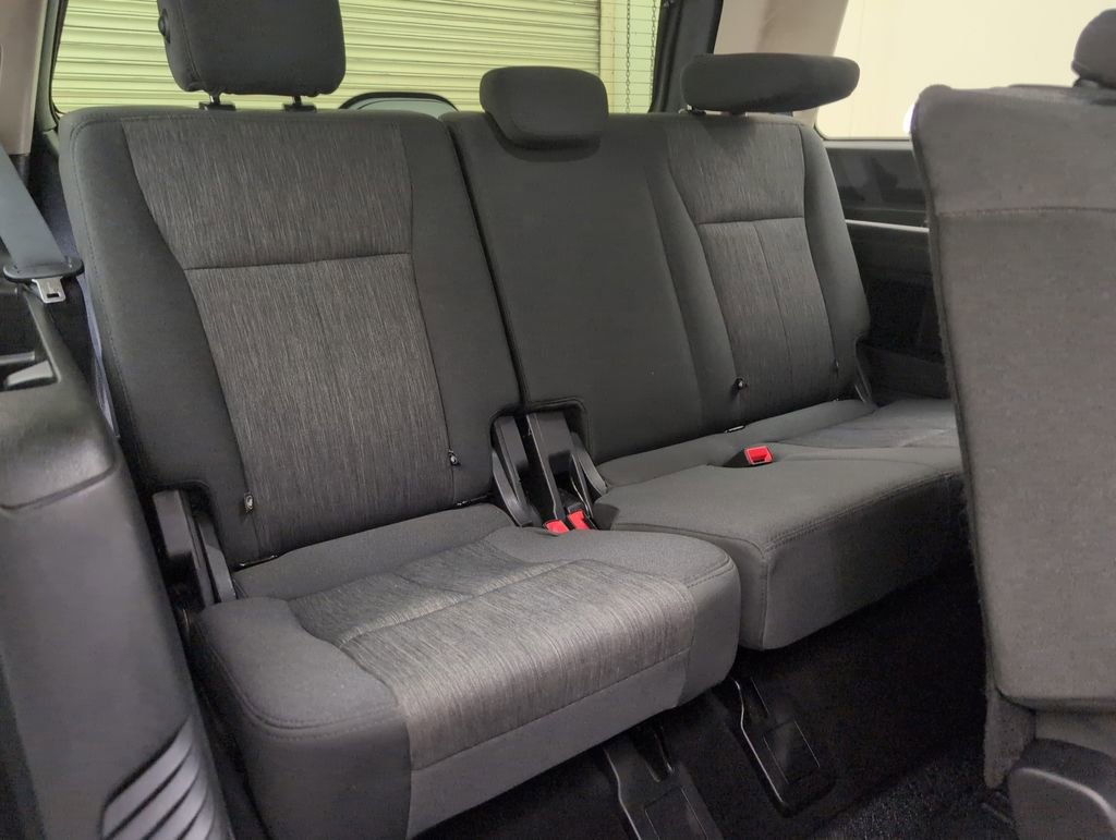 Certified 2022 Ford Expedition XLT RWD image 17