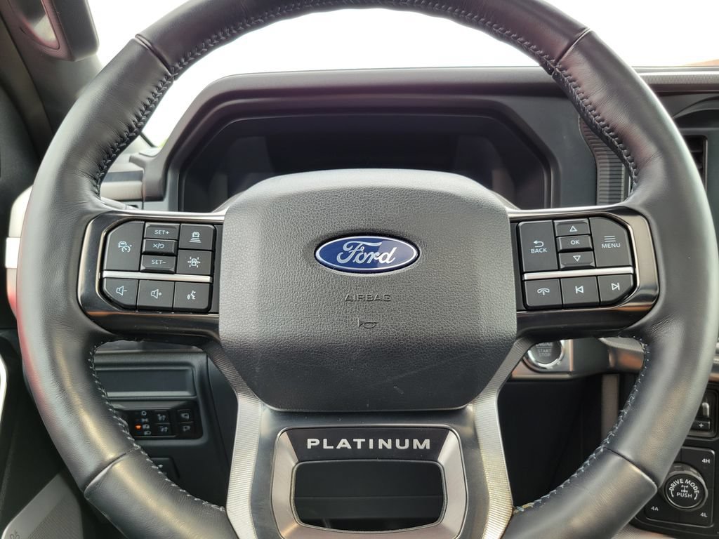 Certified 2025 Ford F150 Platinum w/ Equipment Group 702A High AWD/4WD image 13