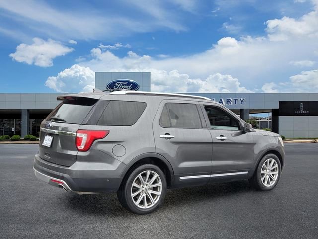 Certified 2017 Ford Explorer Limited w/ Equipment Group 301A FWD image 5