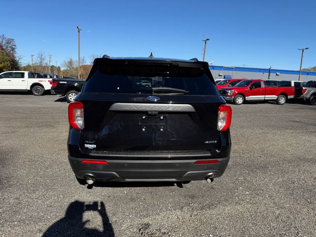 Certified 2022 Ford Explorer XLT w/ Equipment Group 202A image 25