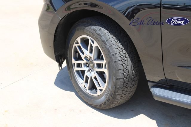 Certified 2025 Ford Expedition Max Active AWD/4WD image 9