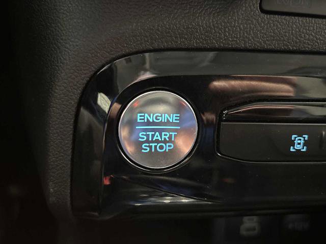 Certified 2025 Ford Escape Platinum image 16