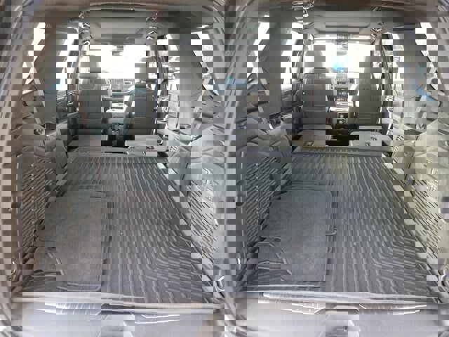 Used 2023 Chevrolet Tahoe Z71 w/ Luxury Package image 9