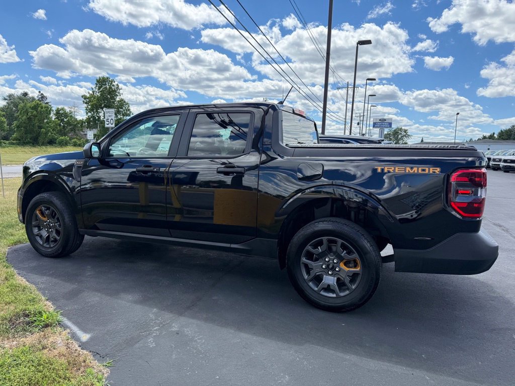 Certified 2024 Ford Maverick Tremor w/ Tremor Off-Road Package AWD/4WD image 6