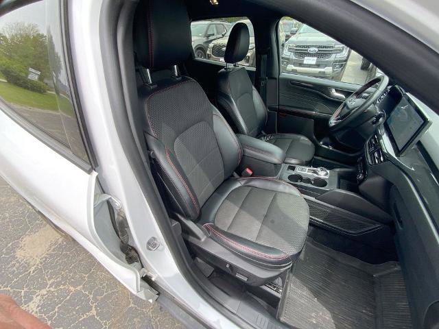 Certified 2023 Ford Escape ST-Line Select w/ Tech Pack #2 AWD/4WD image 24