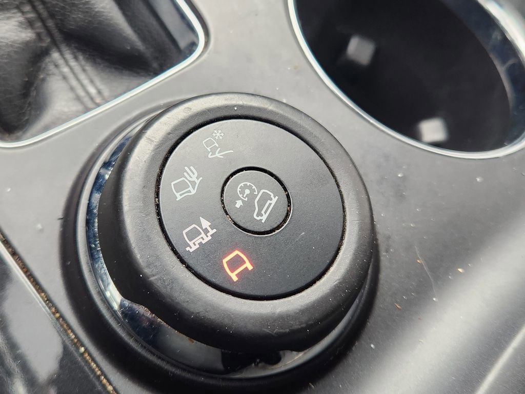 Certified 2018 Ford Explorer Sport w/ Equipment Group 401A image 29