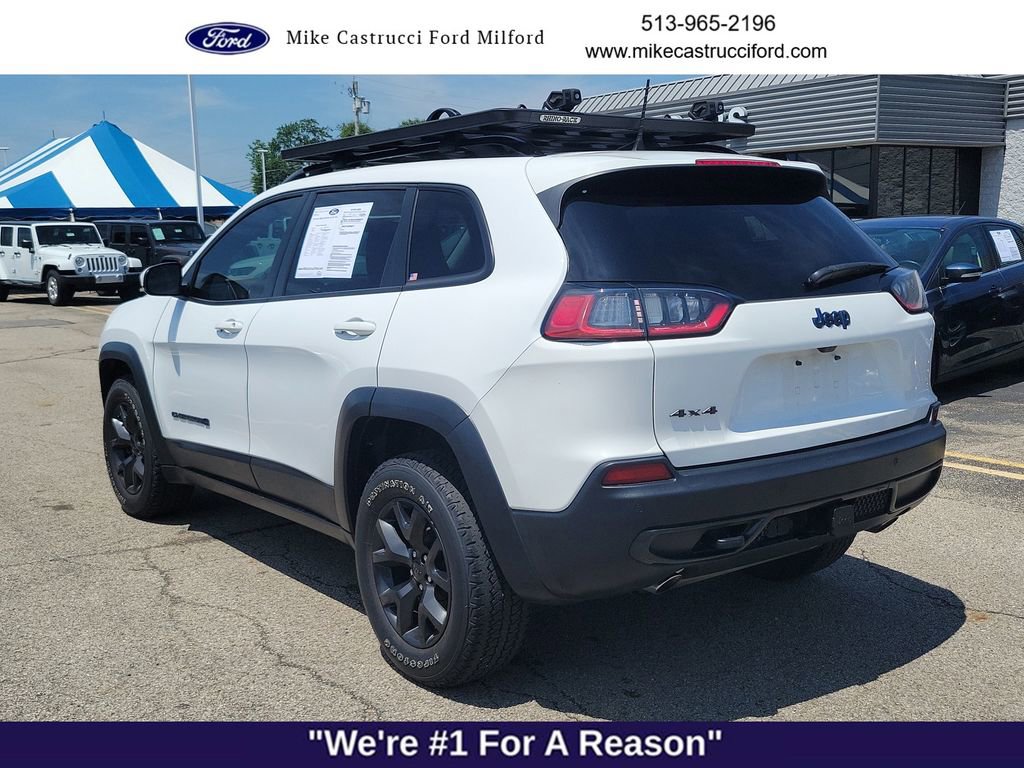 Used 2020 Jeep Cherokee Latitude AWD/4WD image 3