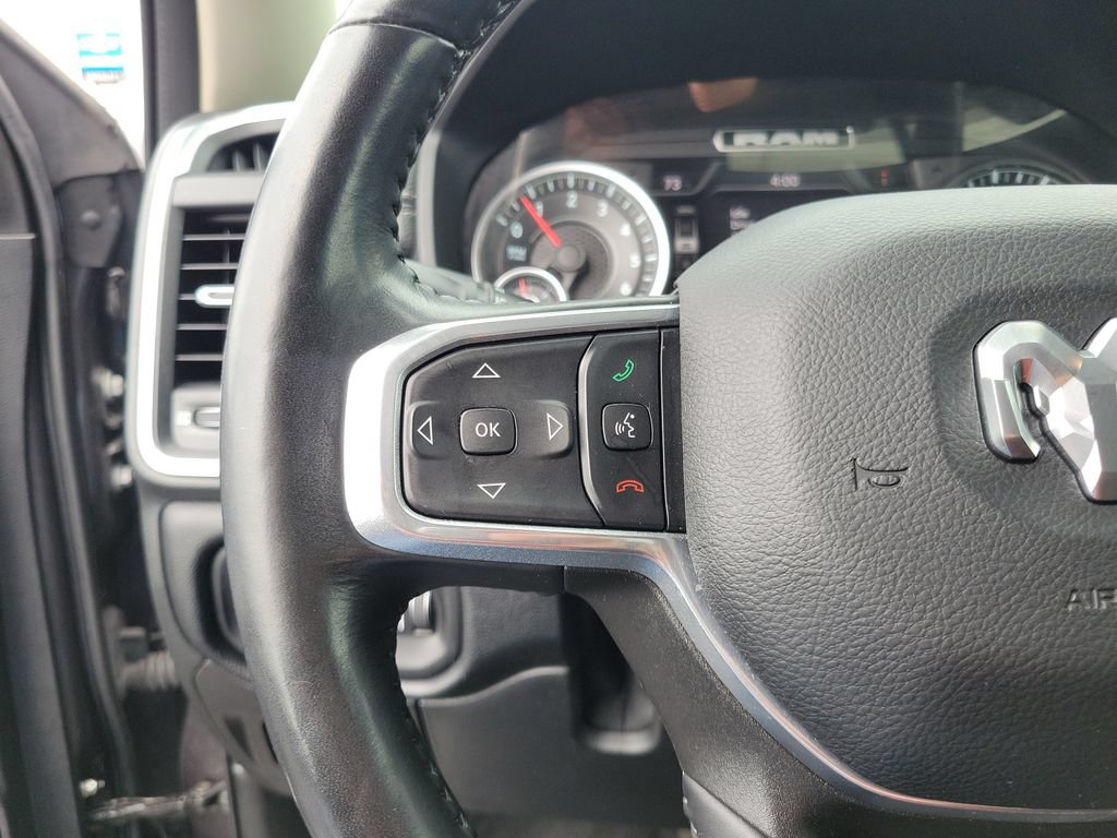 Used 2022 RAM 1500 Laramie AWD/4WD image 24