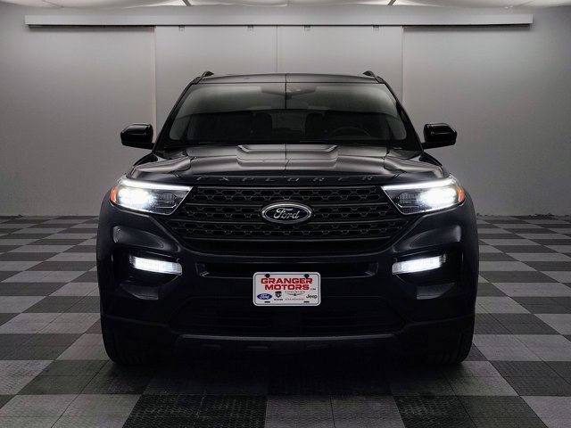 Certified 2024 Ford Explorer XLT w/ Equipment Group 202A AWD/4WD image 5