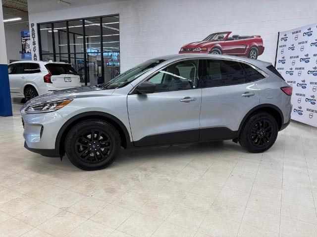 Certified 2022 Ford Escape SE FWD image 2