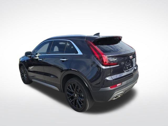 Used 2023 Cadillac XT4 Premium Luxury image 5
