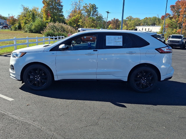 Certified 2023 Ford Edge ST-Line AWD/4WD image 7