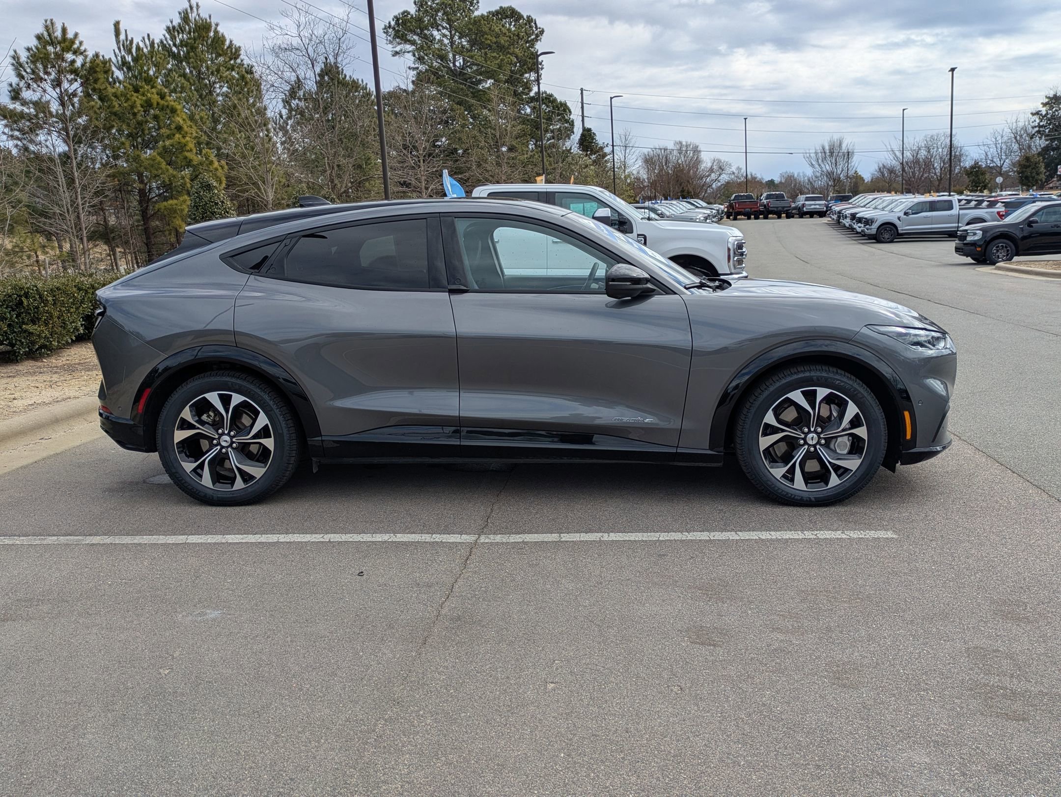 Certified 2023 Ford Mustang Mach-E Premium image 7
