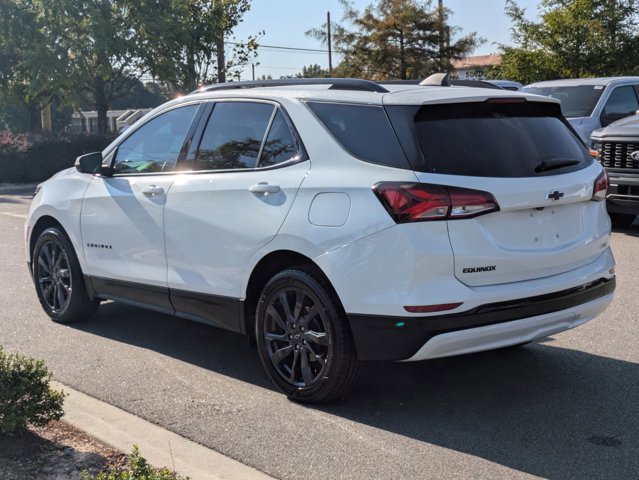 Used 2024 Chevrolet Equinox RS image 3