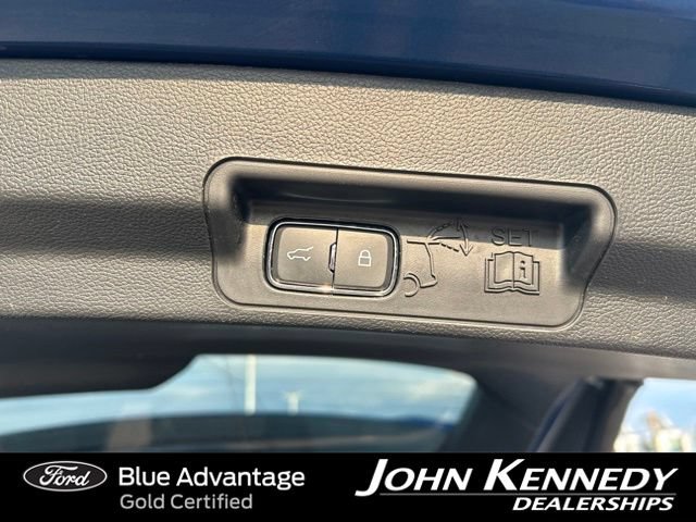 Certified 2023 Ford Explorer XLT w/ Equipment Group 202A AWD/4WD image 15