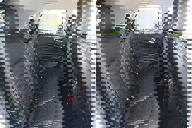 Certified 2021 Ford Edge SEL w/ Convenience Package image 13