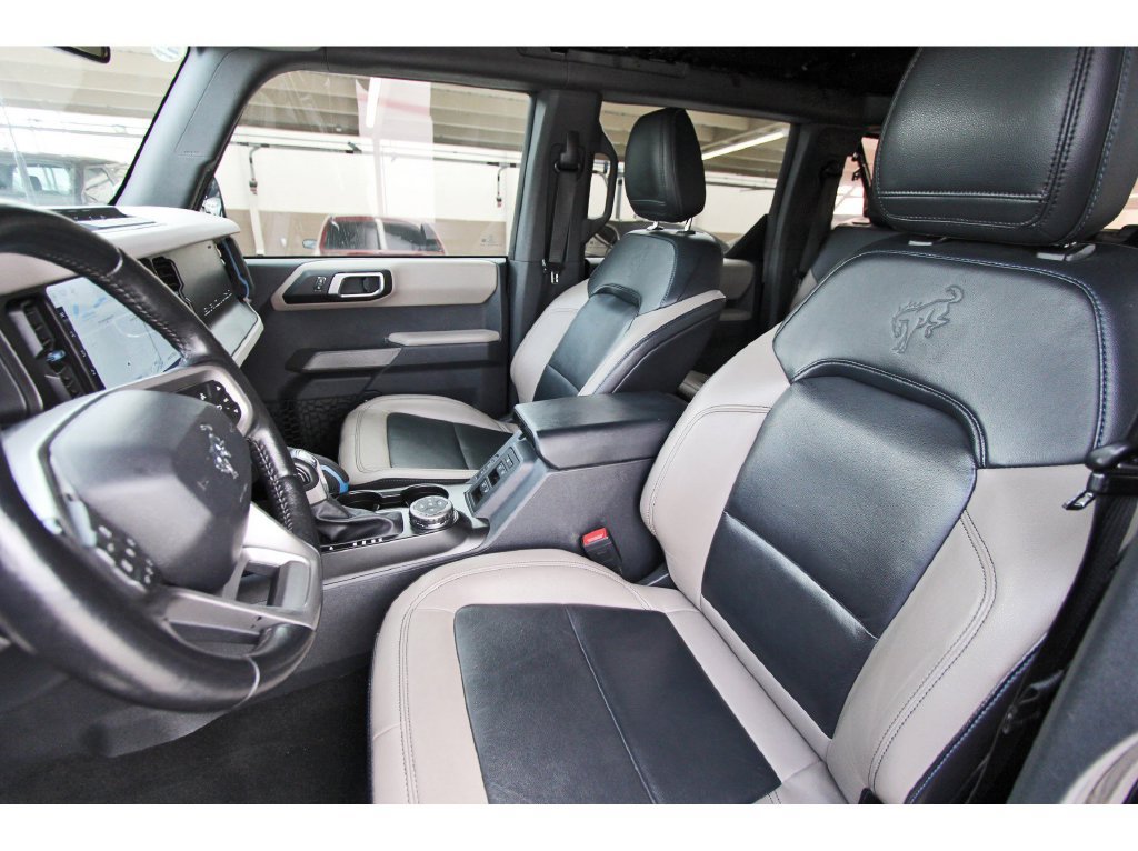 Certified 2022 Ford Bronco Wildtrak AWD/4WD image 35