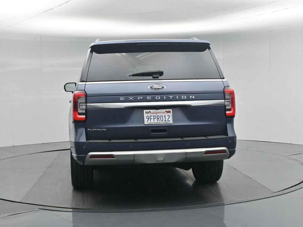 Certified 2023 Ford Expedition Platinum image 12