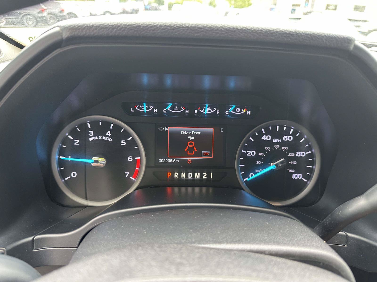 Certified 2019 Ford F250 XLT w/ XLT Premium Package AWD/4WD image 29