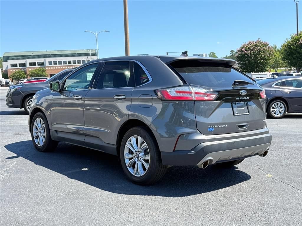 Certified 2022 Ford Edge Titanium w/ Equipment Group 301A AWD/4WD image 6