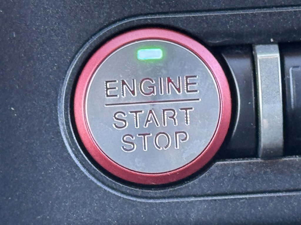 Certified 2021 Ford Mustang Shelby GT500 w/ Technology Package image 26