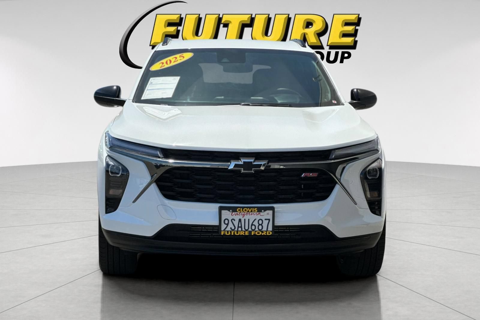 Used 2025 Chevrolet Trax RS w/ Driver Confidence Package FWD image 8