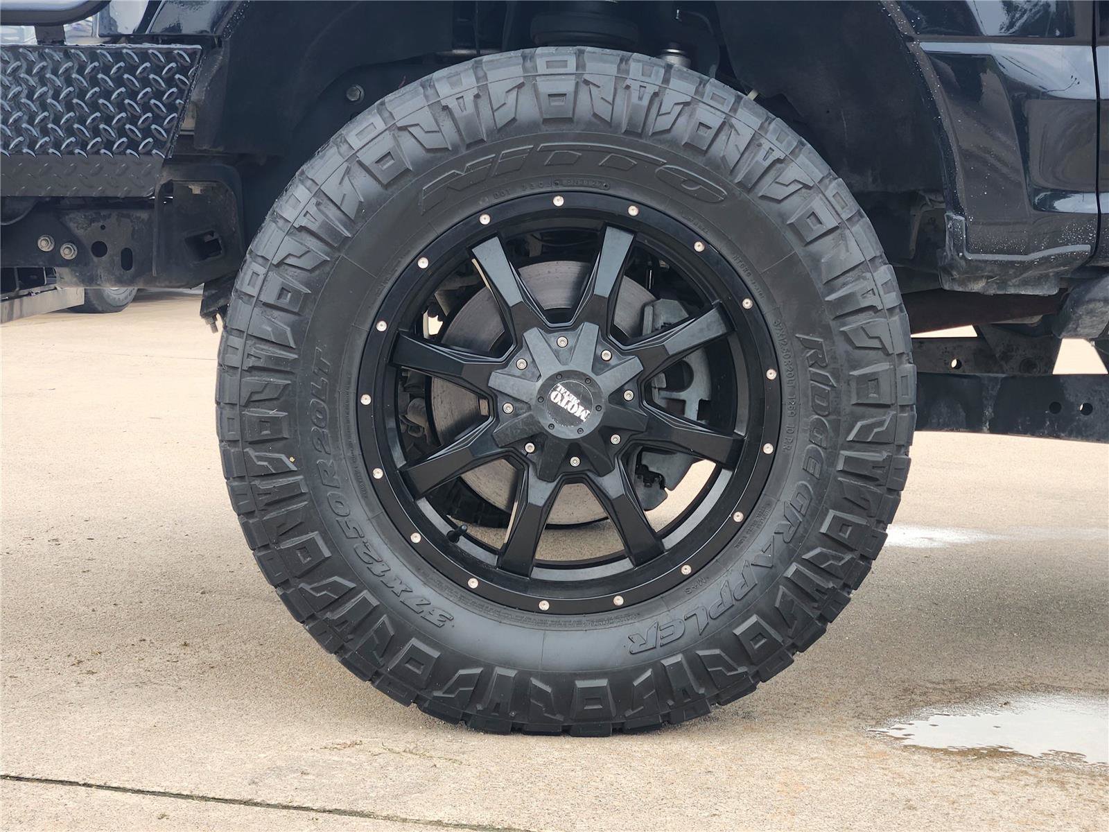 Certified 2019 Ford F250 Platinum w/ Platinum Ultimate Package AWD/4WD image 8