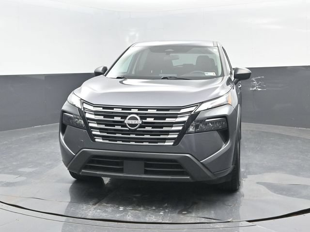 Used 2025 Nissan Rogue S AWD/4WD image 19