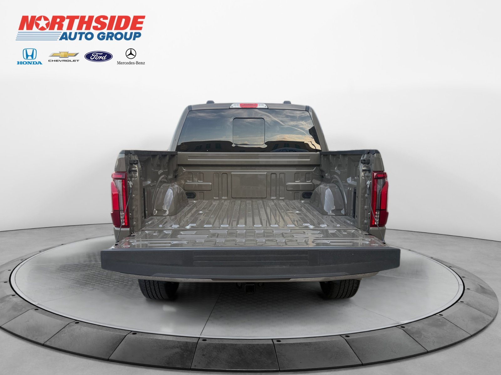 Certified 2026 Ford F150 Lariat w/ Equipment Group 501A Mid AWD/4WD image 19