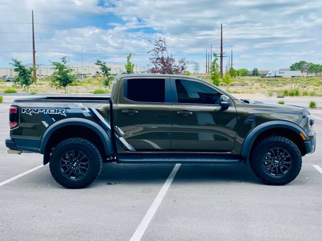 Certified 2025 Ford Ranger Raptor AWD/4WD image 4