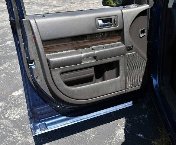Certified 2017 Ford Flex SEL w/ Equipment Group 202A AWD/4WD image 10