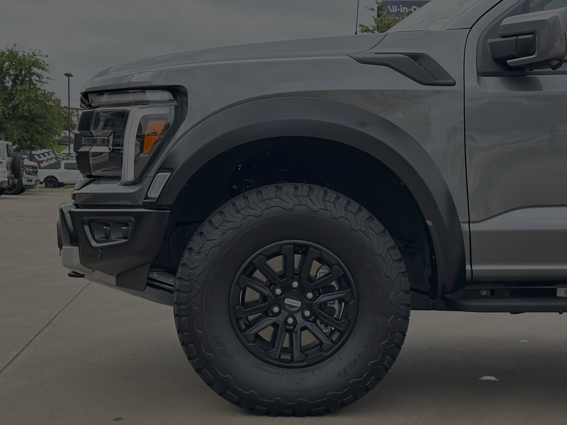 Certified 2025 Ford F150 Raptor AWD/4WD image 10