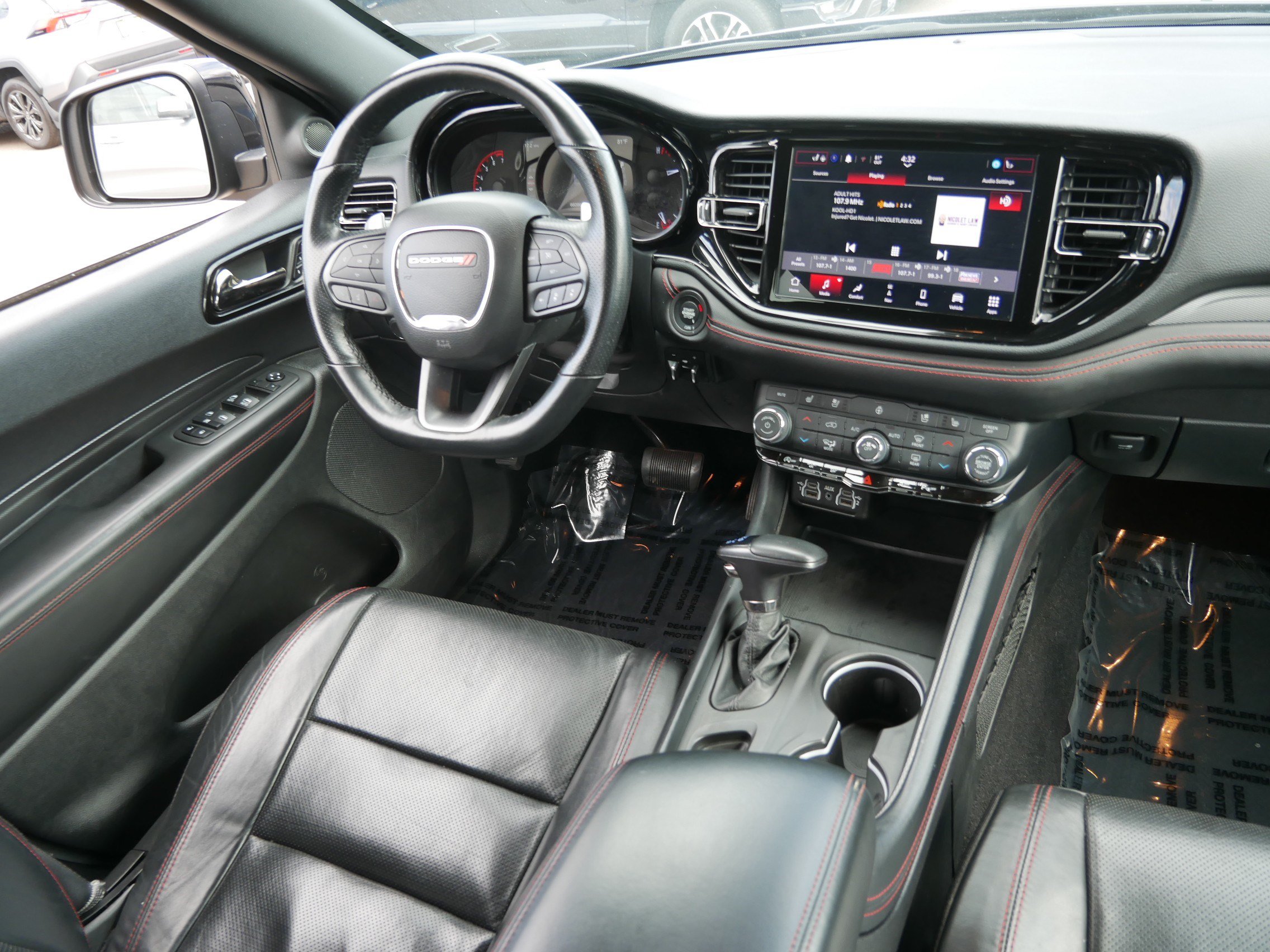 Used 2024 Dodge Durango GT AWD/4WD image 9