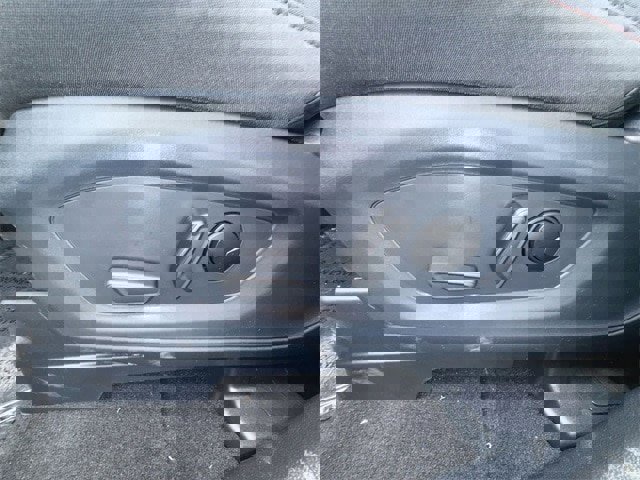 Certified 2025 Ford Explorer Active image 12