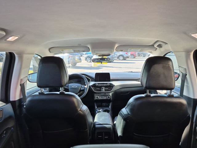 Certified 2022 Ford Escape SEL AWD/4WD image 14
