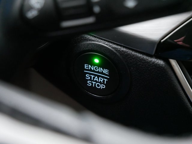 Certified 2022 Ford Escape Titanium image 23