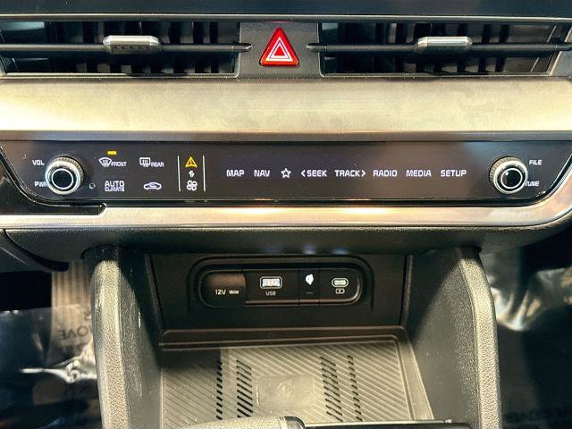 Used 2023 Kia Sportage EX image 14