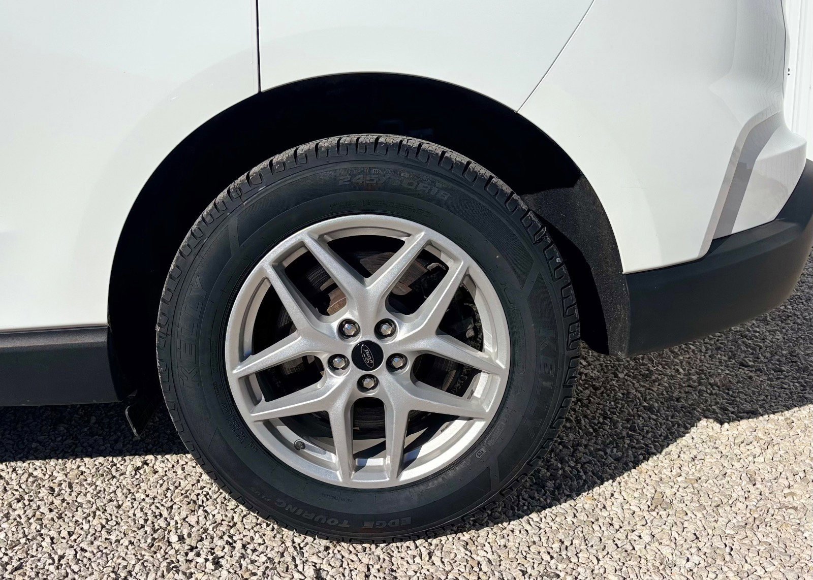 Certified 2024 Ford Edge SEL w/ Convenience Package image 15