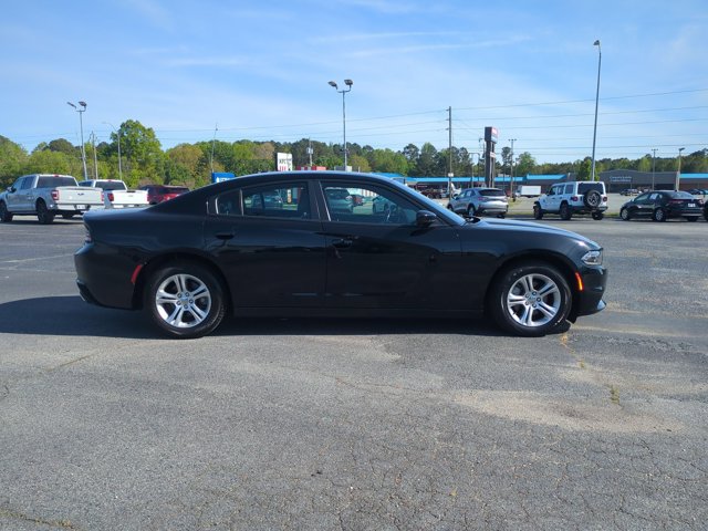 Used 2021 Dodge Charger SXT w/ Leather Interior Group RWD image 3