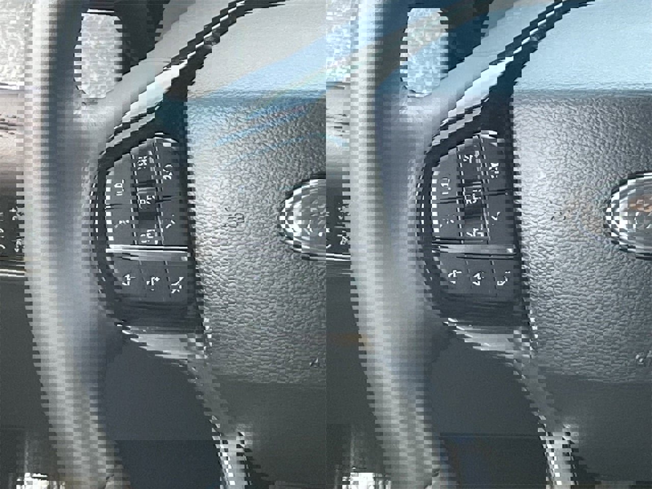 Certified 2025 Ford Explorer Platinum w/ Ultimate Package image 19