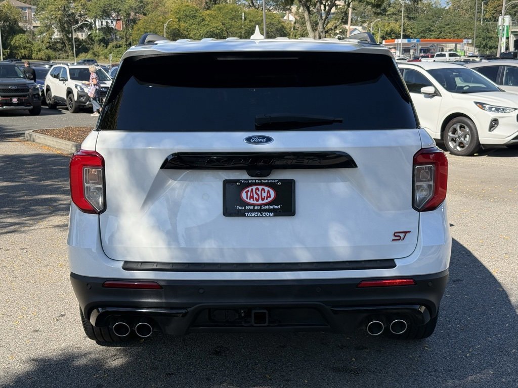 Certified 2023 Ford Explorer ST w/ Equipment Group 401A image 4