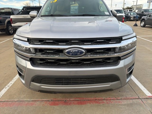Certified 2024 Ford Expedition Limited image 5