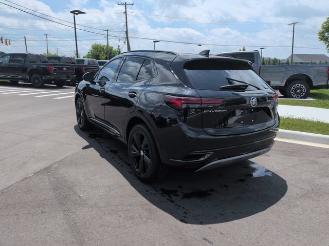 Used 2021 Buick Envision Essence w/ Sport Touring Package FWD image 3