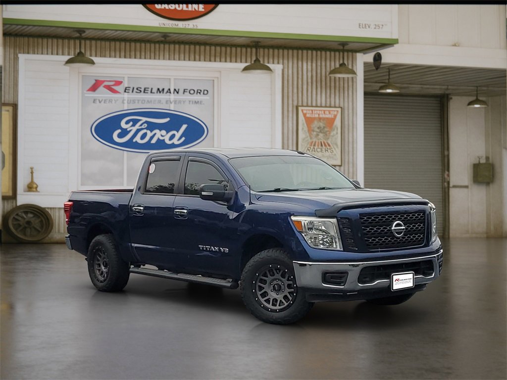 Used 2019 Nissan Titan SV