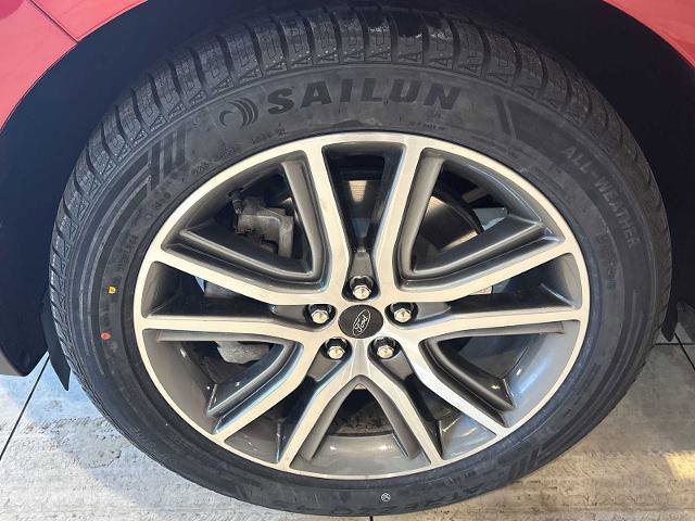 Certified 2024 Ford Edge Titanium w/ Equipment Group 301A image 31